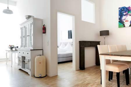Sc 02 By Rockchair Apartments L Superhost Status L 4 Bedrooms Boxspringbeds 2 Bathrooms Balcony Elevator - Cozy Family & Business Flair Welcomes You! Berlín Exterior foto